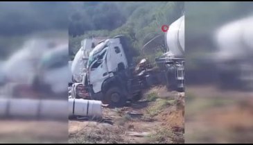 Bursa'da feci kaza! Yan yattı sürücü ağır yaralı...