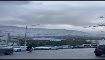 Bursa nisan ayında beyaz gelinlik giydi!