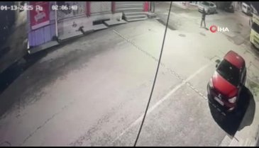 Önce etrafı kolaçan etti sonra iş yerine kurşun yağdırdı