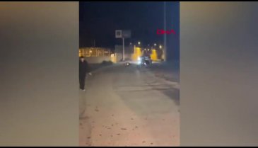 Bursa'da gece yarısı korkutan kaza! Kafa kafaya çarpıştılar