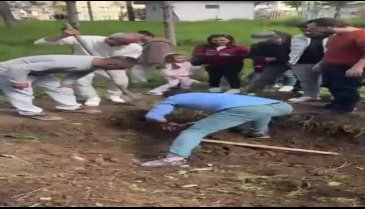 Bursa'da yıllar sonra gelen buluşma! Duygusal anlar yaşandı...