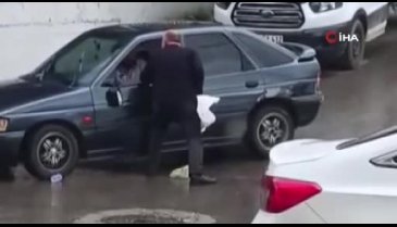 Pompalı tüfekle saldırdı, silah tutukluk yaptı
