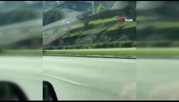 Bursa trafiğinde yoğun duman! Göz gözü görmedi...