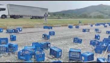 Balıkesir-Bursa yolunda çift taraflı feci trafik kazası!