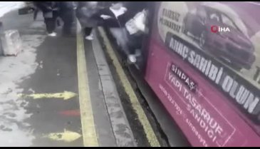 Metrobüs kazasının güvenlik kamerası görüntüsü ortaya çıktı