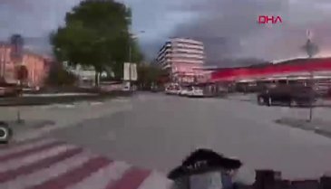 Bursa'nın kalbinde akılalmaz görüntüler! Canları hiçe saydılar!