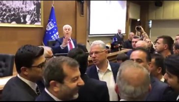 Bursa Büyükşehir Meclis Toplantısı'nda büyük gerginlik - 4