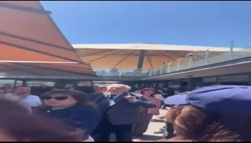 İlber Ortaylı, öğrencilerle tartıştı: Okulun kapanmasını istemiyorum!