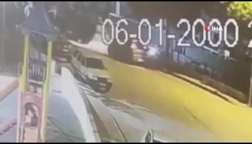 Kontrolden çıkıp park halindeki araçlara çarpan sürücü kayıplara karıştı