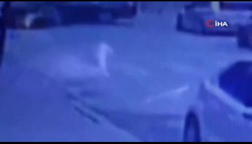 Bursa'da dönüş yapan otomobil ile motosiklet çarpıştı: 2 yaralı