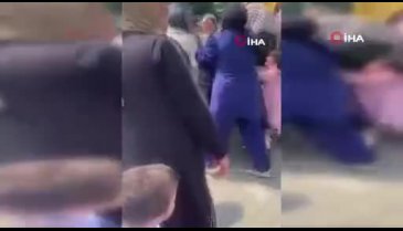 Bursa'da ilkokulda Şok! Veliler birbirine girdi