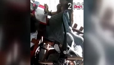 Üç kuruş için yaptığı rezilliğe bakın!