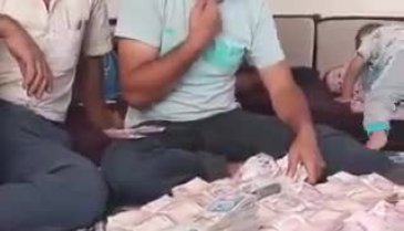 350 kurbanlık sattı, deste deste paraları önüne koyup böyle isyan etti!