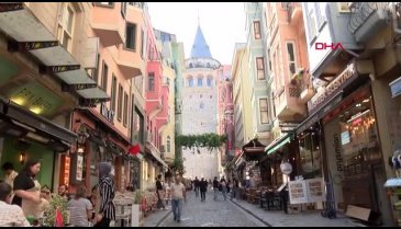 Galata Kulesi'nden düştü! 22 yaşındaki genç hayatını kaybetti