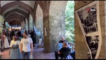 Bursa'da ipekböceğinin hikayesi sergileniyor