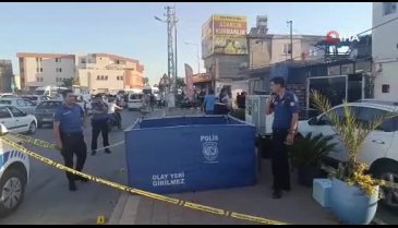 Boşanmasından sorumlu tuttu, ortalığı kan gölüne çevirdi