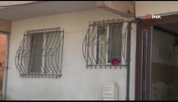 Apartmana yayılan kötü koku korkunç gerçeği ortaya çıkardı!