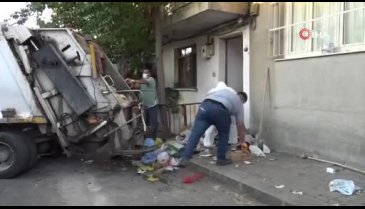 Tüm sokağı kapladı, komşular dayanamadı!