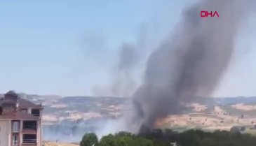 Bursa'da korkutan yangın! Alevler evlere yaklaştı