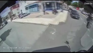 Halk otobüsü şoförünün dikkati kazayı önledi