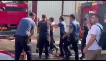 Bursa'da yangını söndürmeye çalışan itfaiye ekiplerine bıçakla saldırı!