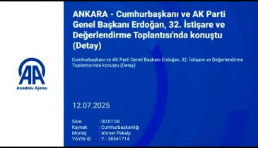 Emine Erdoğan, Cumhurbaşkanı Erdoğan'ın omzunda gözyaşlarına boğuldu