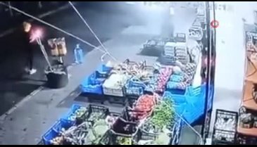 Markete molotofkokteyli atıp kaçtı!