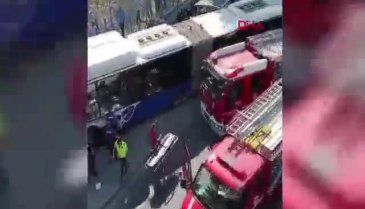 Belediye otobüsü kaza yaptı! Çok sayıda yolcu yaralı...