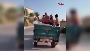 Römorku mobil havuz yapıp, şehir turu attılar