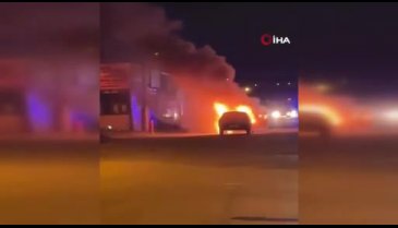 Bursa'da seyir halindeki araç alev aldı! Geriye hurda yığını kaldı...