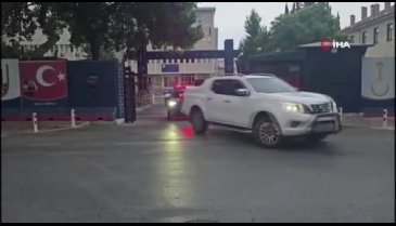 Kan donduran cinayet! Altınlarını bozdururken kameraya yakalandı...