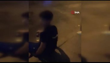 Sırtında bıçakla hastaneye kaldırıldı