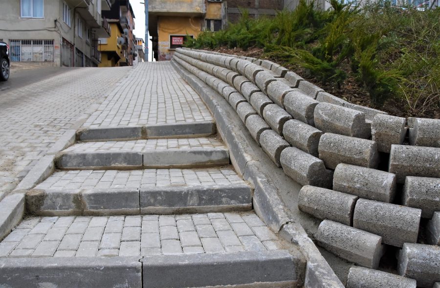 Bursa Gemlik Te Cadde Ve Sokaklar Elden Geciyor Bursada Bugun Bursa Bursa Haber Bursa Haberi Bursa Haberleri Bursa