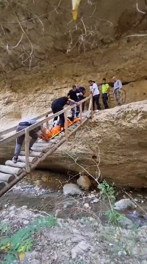 Bursa eski İl Sağlık Müdürü Dr. Serdar tarihi kalenin dehlizine düştü!