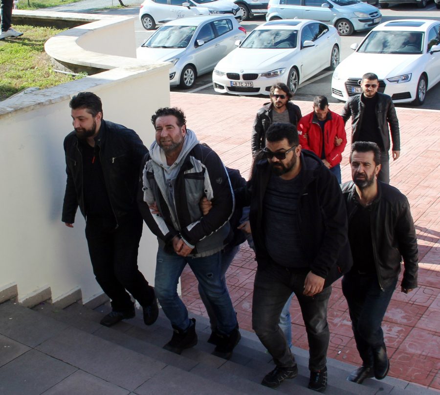 Esrarlı kek ve tereyağı yapmışlar Güncel Haberler