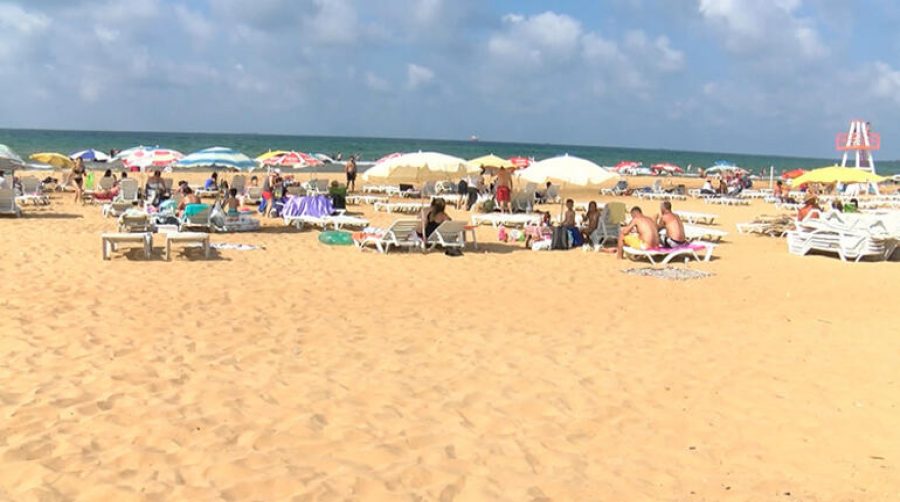 Piknik alanlarına ve plajlara akın ettiler Güncel Haberler
