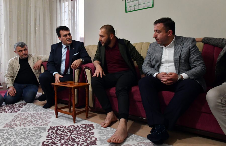 Başkan Dündar, Bursalı İdlib gazisini ziyaret etti Bursa Haberleri
