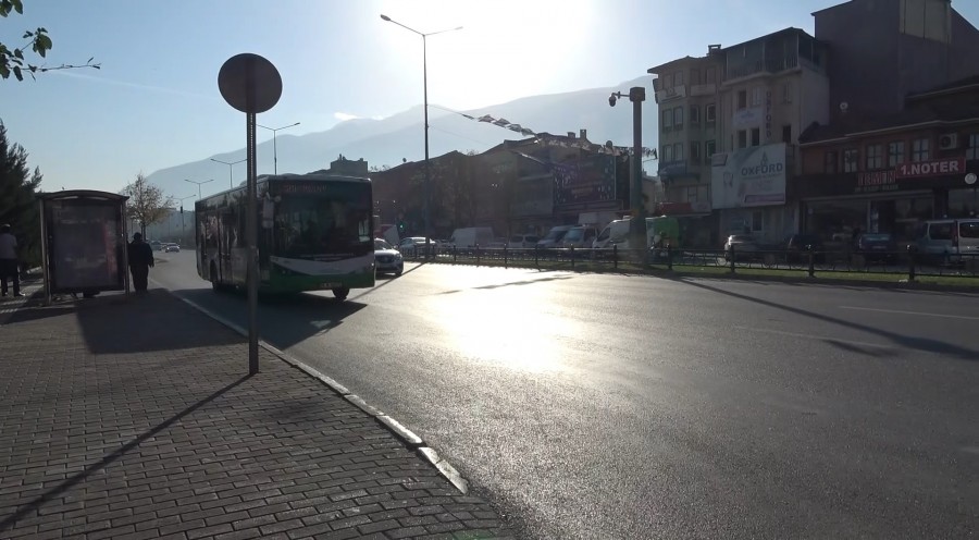 Ölümüne kaçış kamerada...Az kalsın canından oluyordu