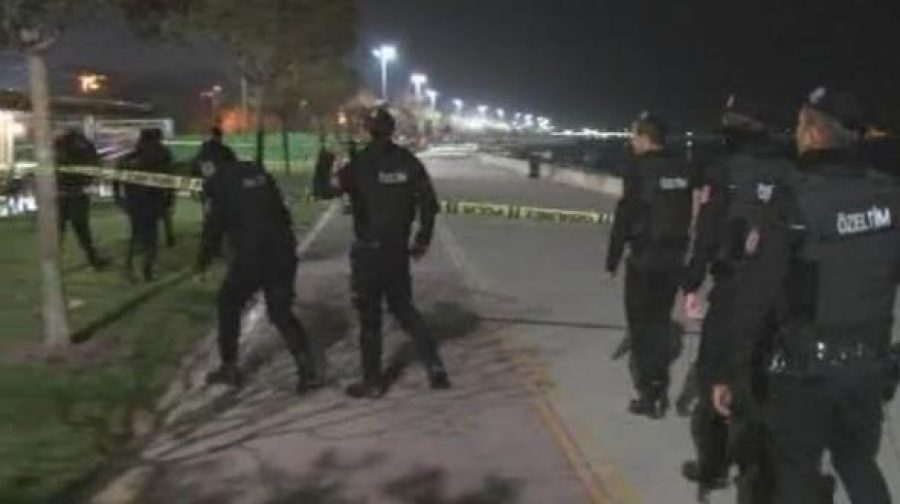 В стамбуле произошел вооруженный инцидент. Полицейский с автоматом. Гражданина азербайджана гисмата алиева. Теракт в ночном клубе в стамбуле. Азербайджанские группировки.