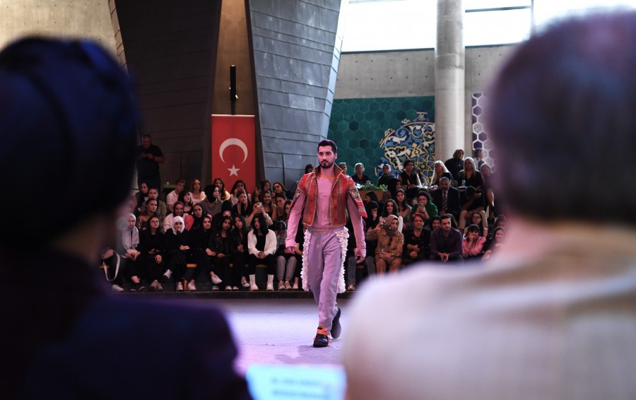 Bursa kumaşından üretilen en güzel tasarımlar sergilendi