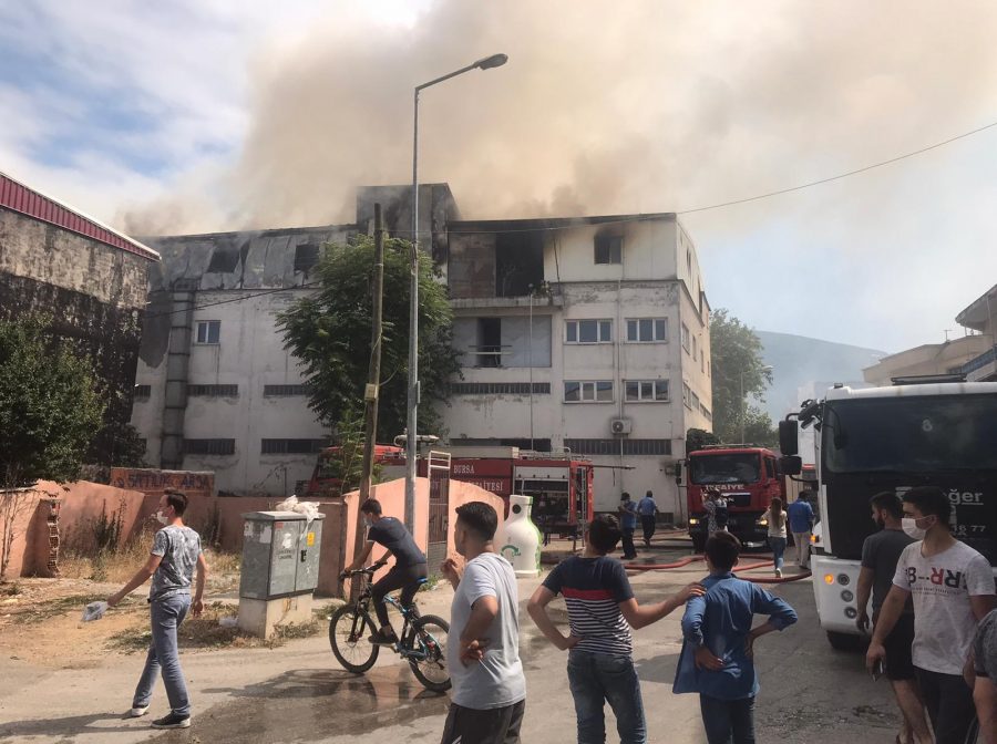 Bursa'da büyük yangın - Bursa Haberleri - Bölge Haberleri ...