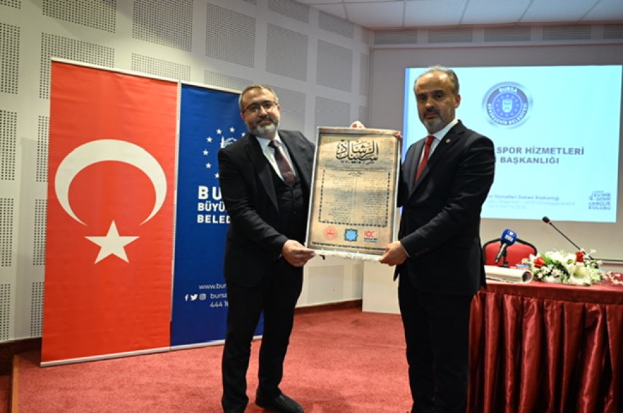 Başkan Aktaş, gençlerle tecrübelerini paylaştı