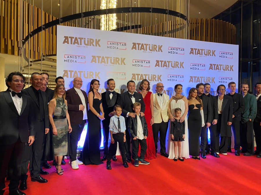 Aras Bulut İynemli: O sahnede 15 dakika kendime gelemedim