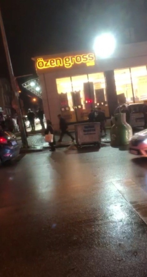 Bursa'da pazarcıların yer kavgası!