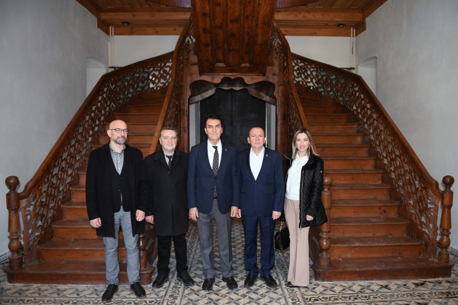 Bursa'da 2. Abdülhamid Han'ın yaptırdığı okula Osmangazi desteği!