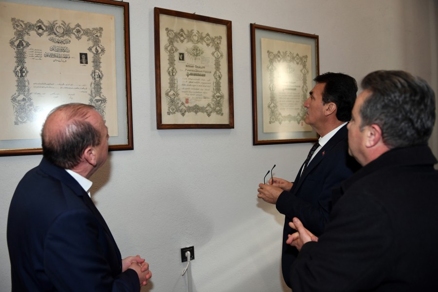 Bursa'da 2. Abdülhamid Han'ın yaptırdığı okula Osmangazi desteği!