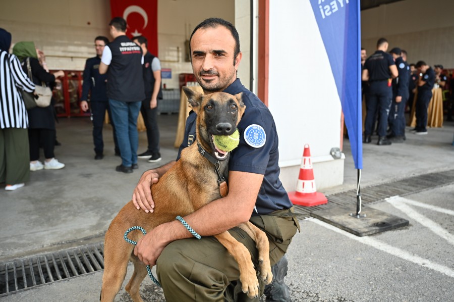 Bursa Büyükşehir belediyesi itfaiyenin 309. yılını kutladı