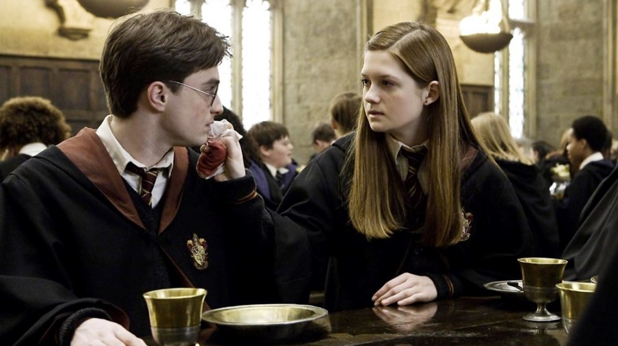 Harry Potter'ın Ginny Weasley'si anne oldu