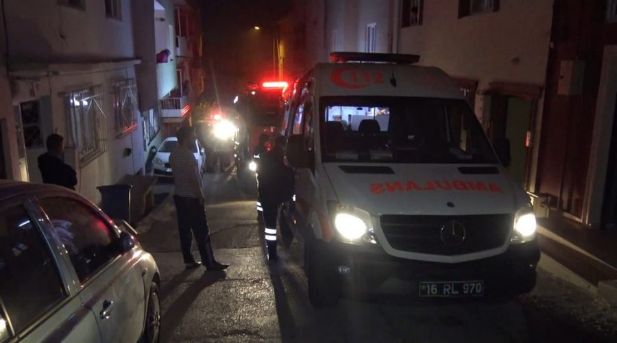 Bursa�da yangında kiracı yaralandı, ev sahibesi ağladı Bursa