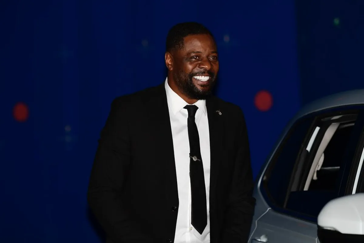 Pascal Nouma Radyo Pascal Nouma ve Yasemin Yürük aşk yaşamaya başladı - Magazin Haberleri ...